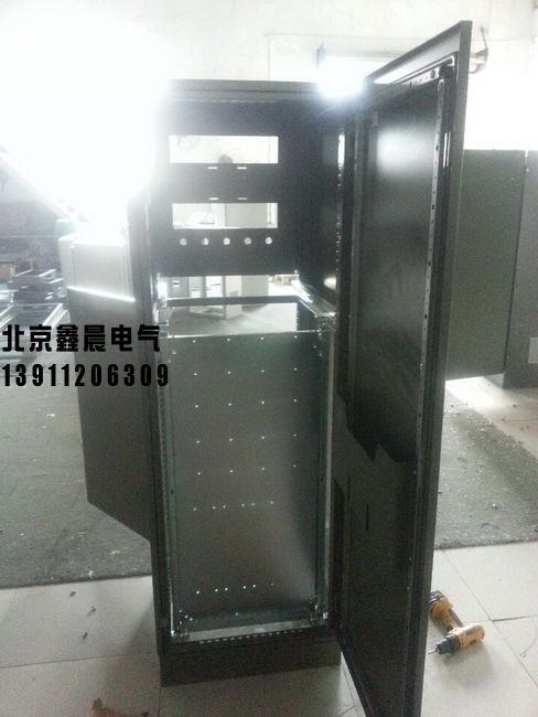 配電柜8。3.jpg